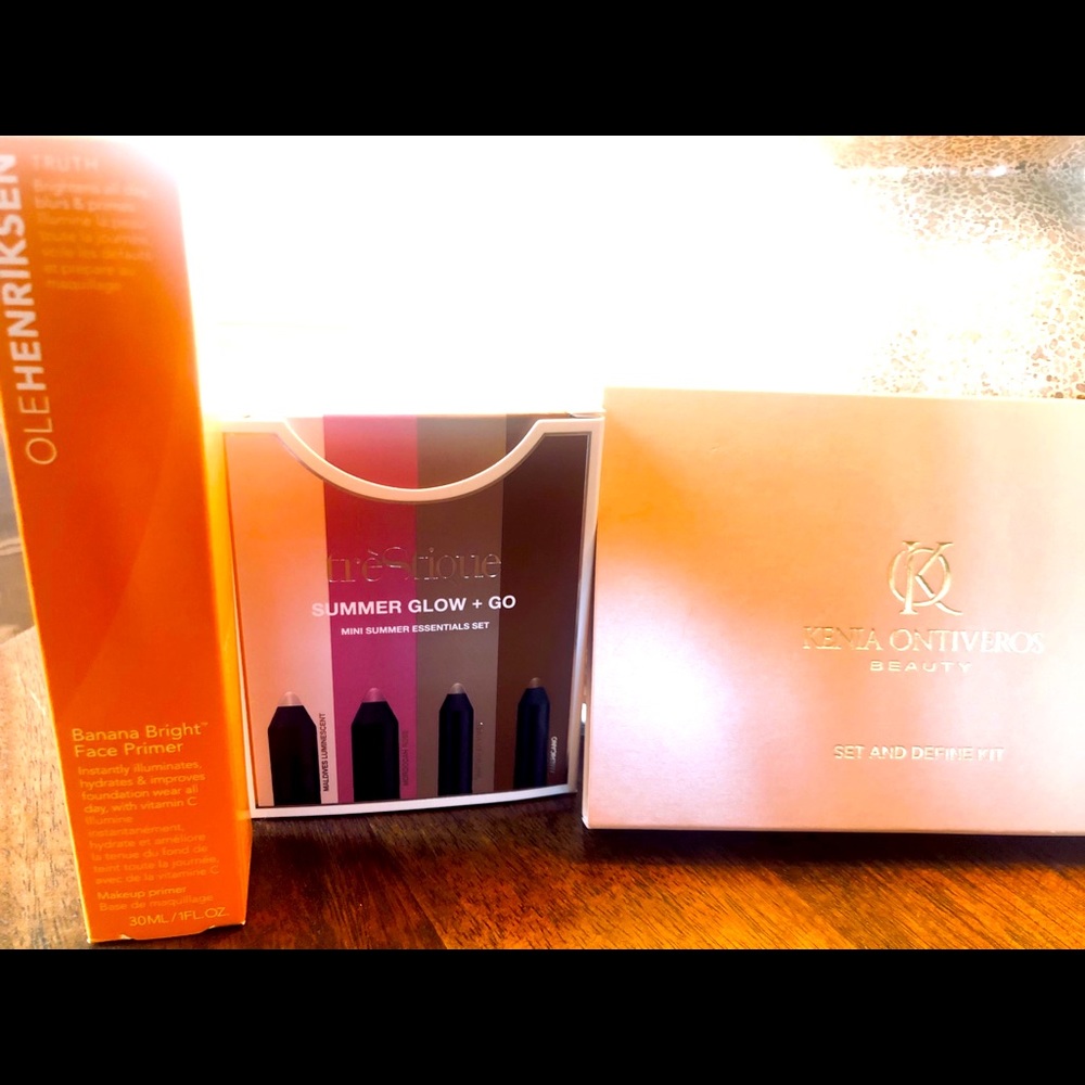 Prime, contour and set makeup Bundle 🍀😍
